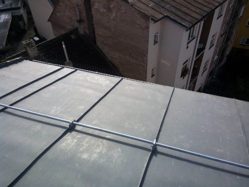 Falcová krytina, hrotový systém a sněhová zábrana